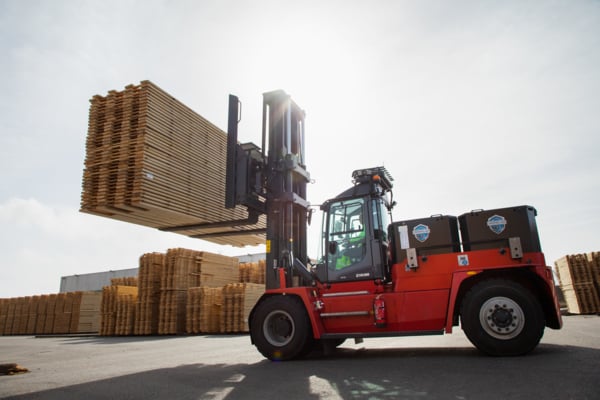 ECG 150 S&ouml;dra Wood V&auml;r&ouml; 08.jpg