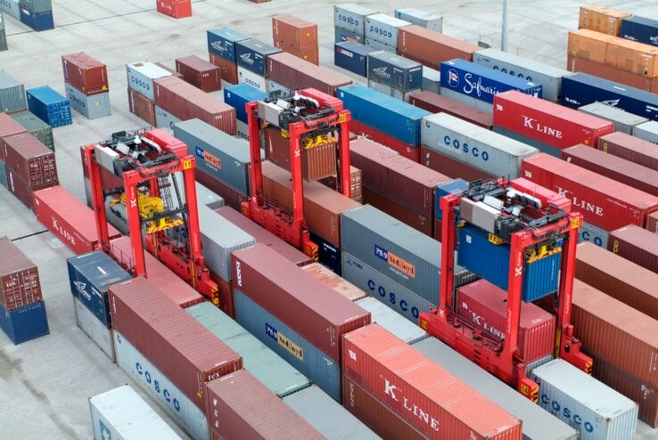 Automation & Robotics - Our automation and robotics offering can help you maximise your performance and improve safety and sustainability.